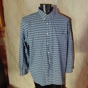 Town Craft wrinkle free mens long sleeve shirt.